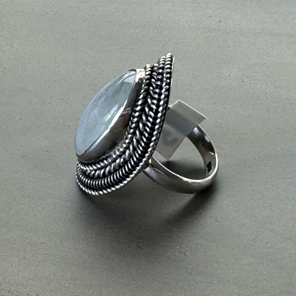 Large Moonstone Shield Ring - Picture 6 of 13